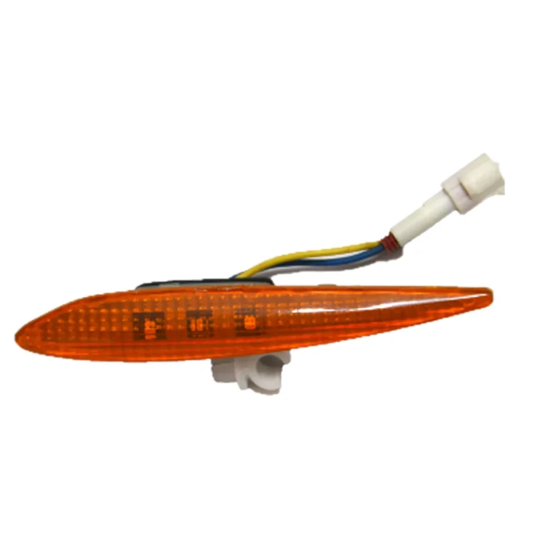 چراغ راهنما روی گلگیر جلو ام وی ام 315