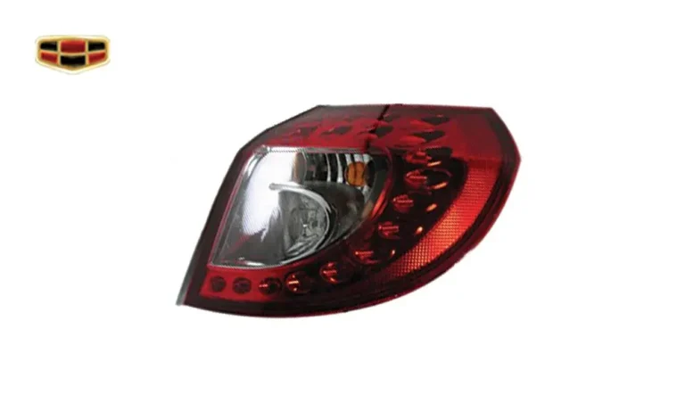 چراغ خطر عقب جیلی امگرند X7